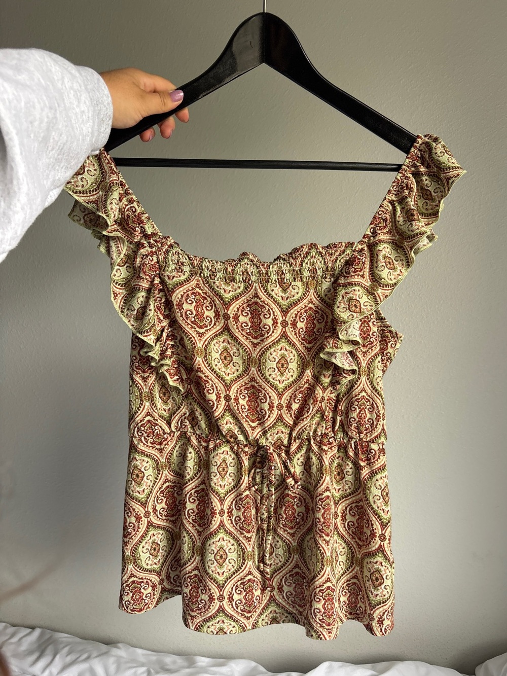 Luxology Y2K Red & Khaki Paisley Ruffle Peplum Camisole Blouse